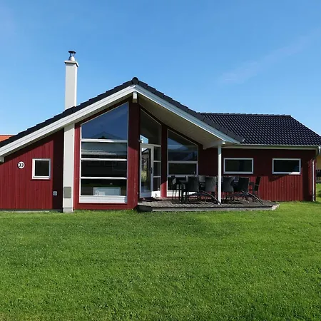 Strandvilla Mit 4 Schlafzimmern *